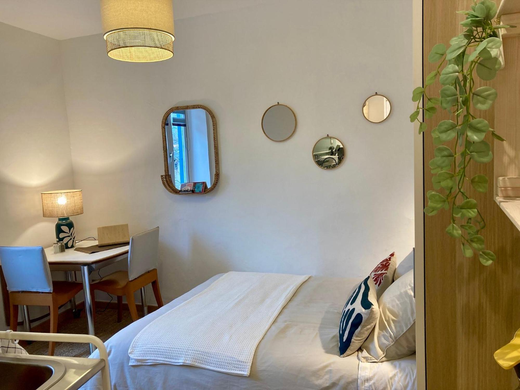 Aux 4 Logis Appart-Hotel - Studio Le Terra - Petit Dejeuner Inclus 1Ere Nuit Foix Eksteriør bilde